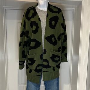 Olive Green & Black Leopard Print Open Cardigan Size Small